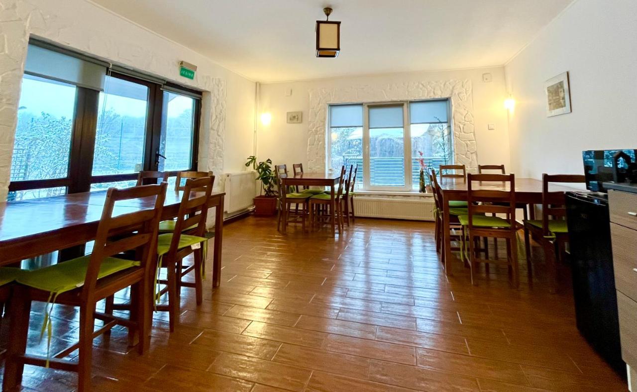 Pensiunea Mirage Tomesti  Dış mekan fotoğraf