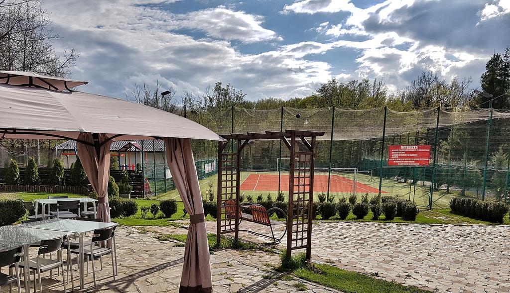 Pensiunea Mirage Tomesti  Dış mekan fotoğraf